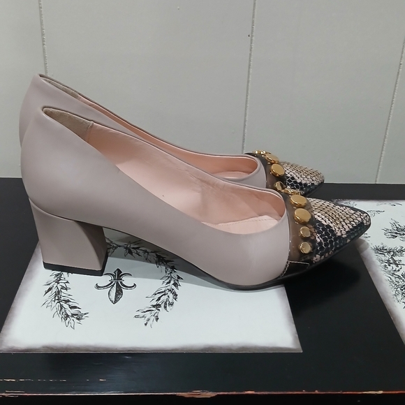 $385 AGL Leather Mila Cap Toe Pump Block Heel Shoes Sz 35.5/ 5.5US Made In Italy - Picture 4 of 13